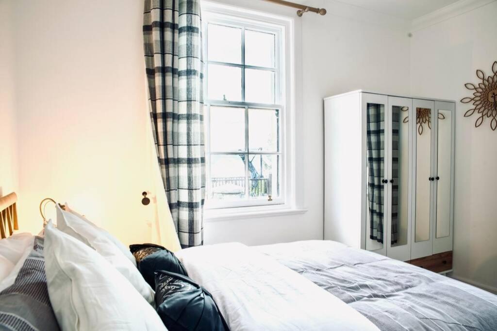 랭뱅크 Gleddoch Coach House 빌라 외부 사진